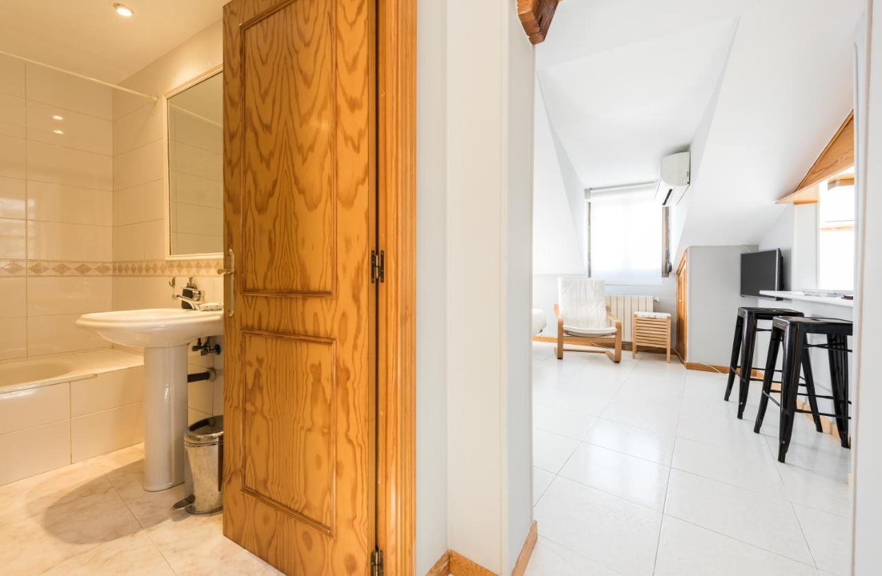 El Refugio De Barcelo Apartment มาดริด ภายนอก รูปภาพ